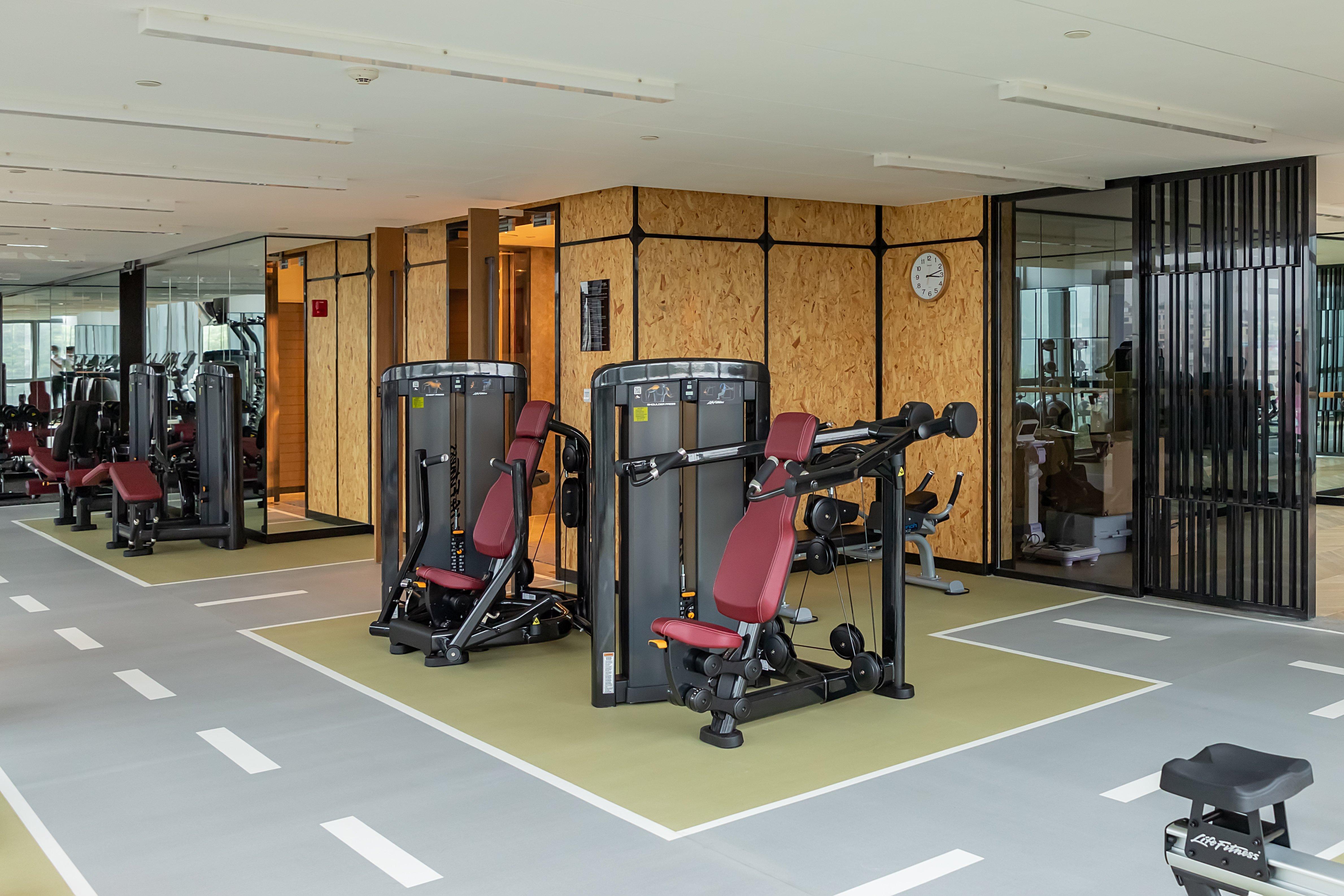 Holiday Inn Guangzhou South Lake Hotel - Ideal For Business & Leisure Buitenkant foto