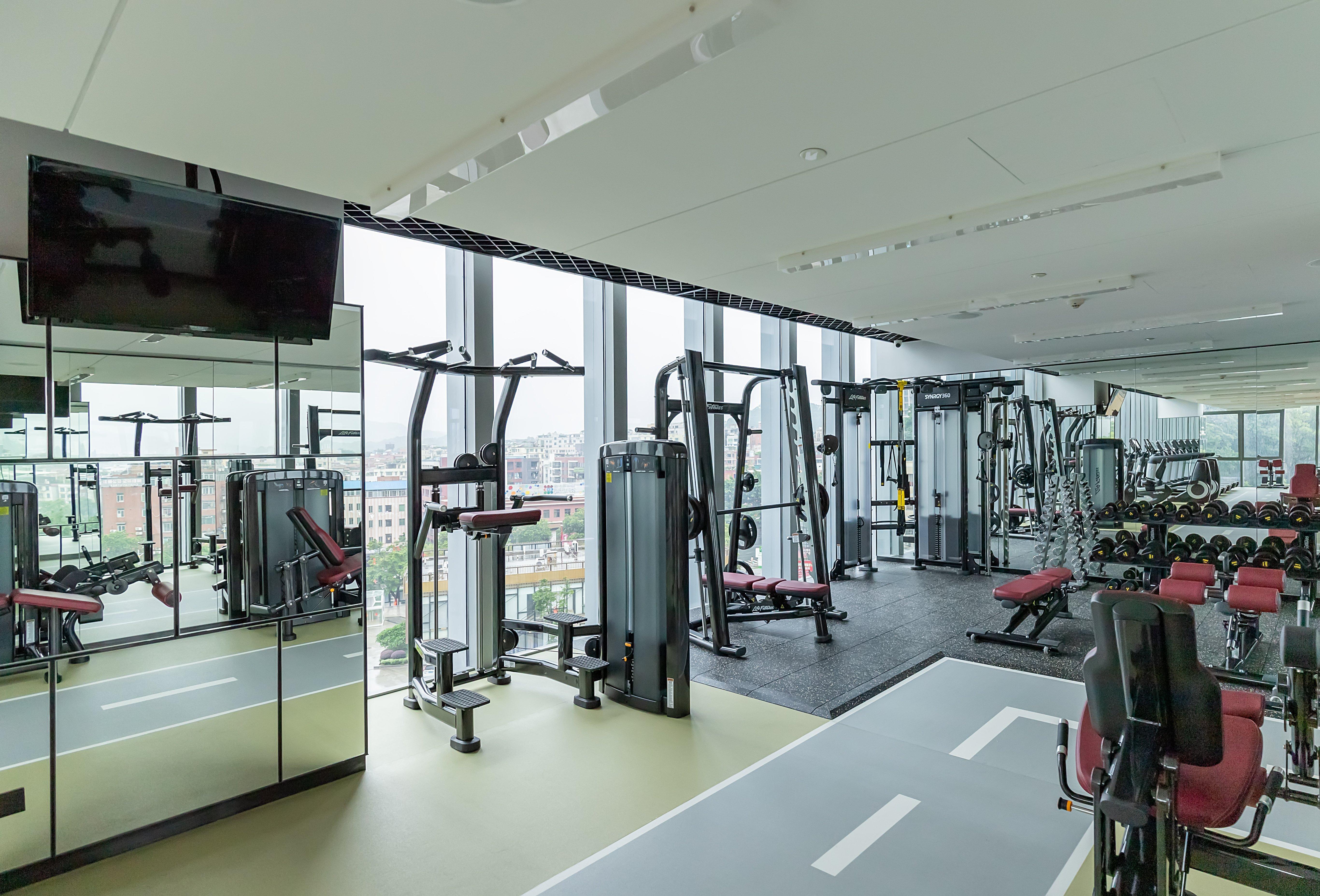 Holiday Inn Guangzhou South Lake Hotel - Ideal For Business & Leisure Buitenkant foto