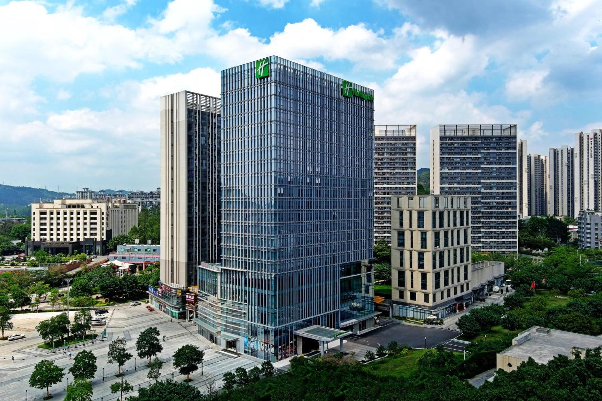 Holiday Inn Guangzhou South Lake Hotel - Ideal For Business & Leisure Buitenkant foto